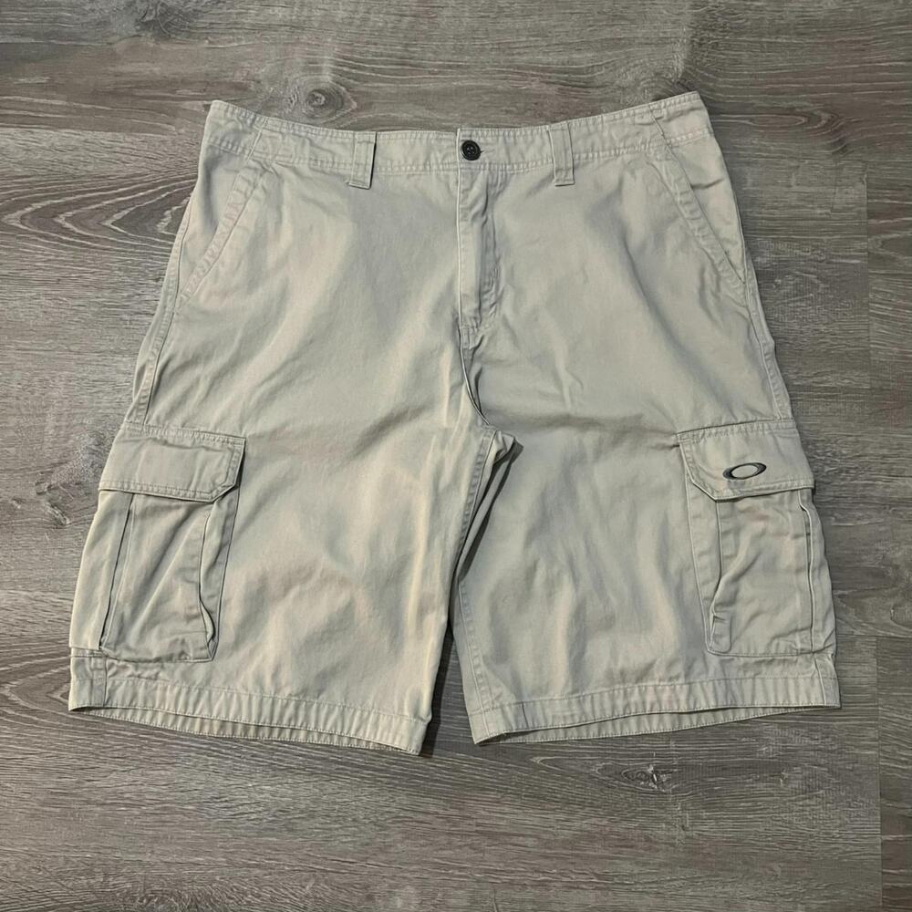 y2k 2000s oakley baggy utility cargo shorts size 36